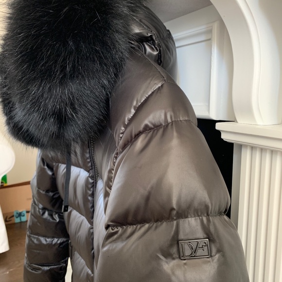 DVF Down Coat Jacket. Real Fox fur. - Picture 4 of 8